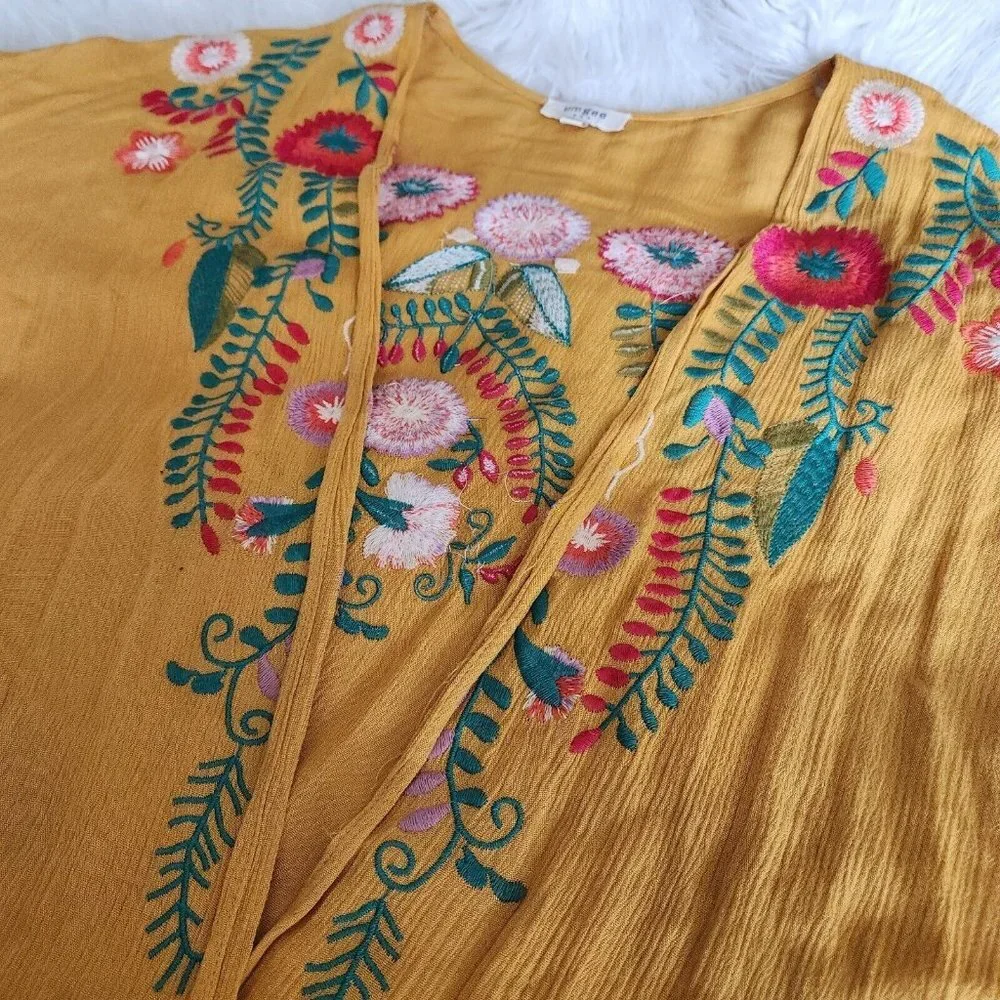 Umgee Mustard Yellow‎ Floral Embroidered Kimnono Cardigan Sz S/M Boho Cottage - Picture 11 of 15